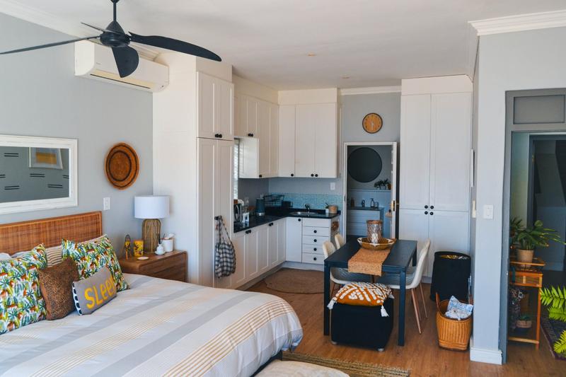 4 Bedroom Property for Sale in Simons Kloof Western Cape